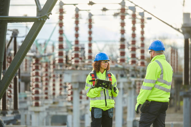 Best Commercial Electrician Services  in Uniontown, AL